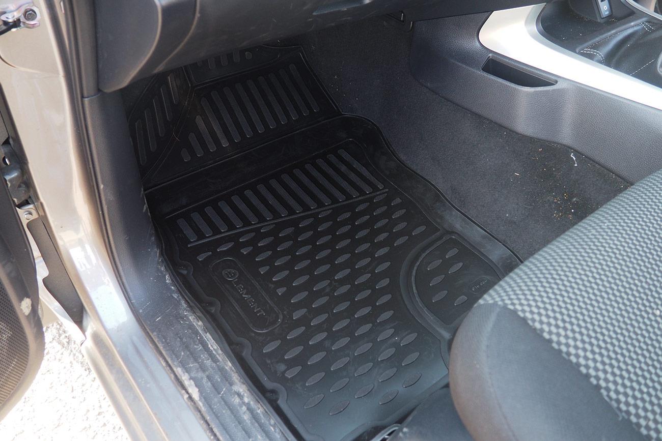 nissan navara rubber mats