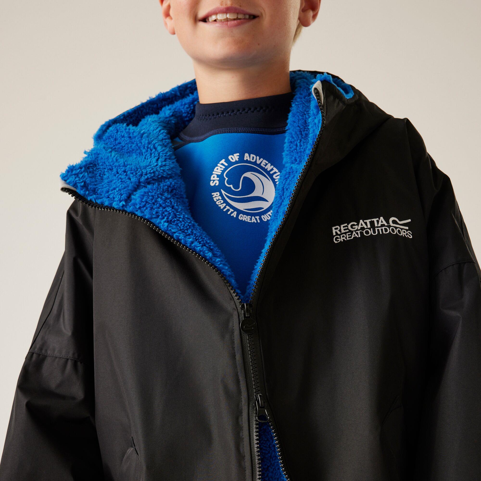 Regatta Kids Waterproof Fleece Lined Oversized Changing Robe - Picture 14 of 59