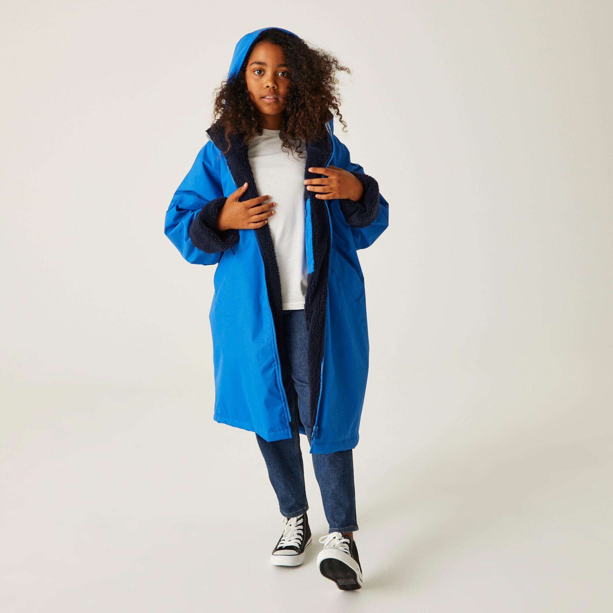 Regatta Kids Waterproof Fleece Lined Oversized Changing Robe - Picture 38 of 59