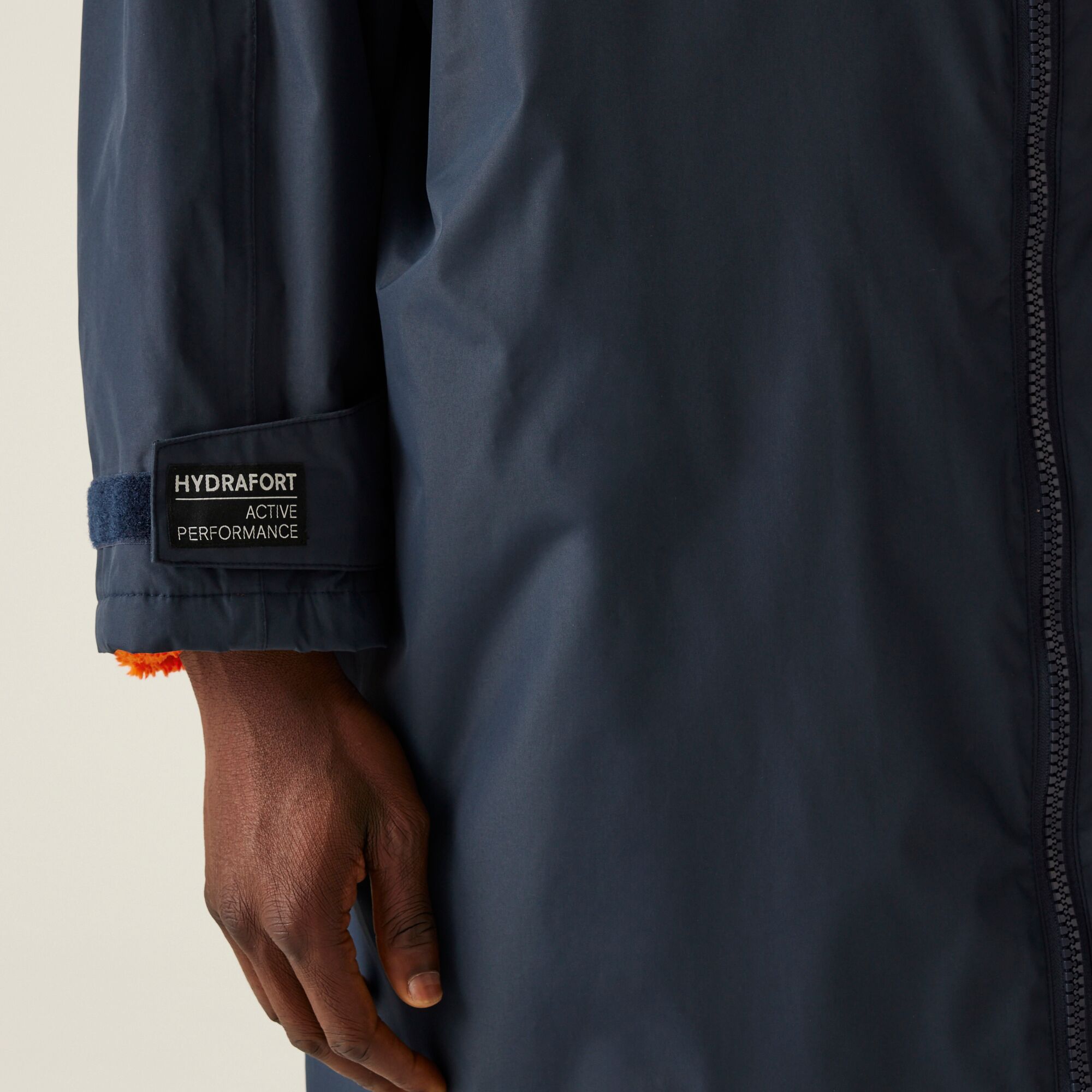 Regatta Adult Waterproof Fleece Lined Changing Robe Oversized - Picture 47 of 132