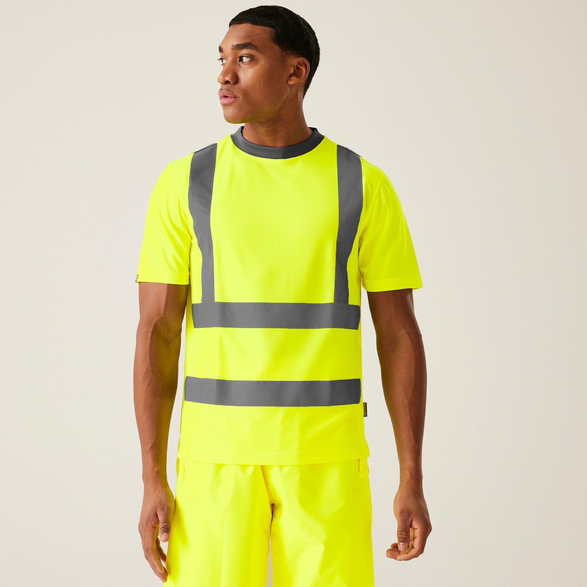 Regatta Mens Hi-Vis Pro Contract Reflective Workwear Short Sleeved T-Shirt