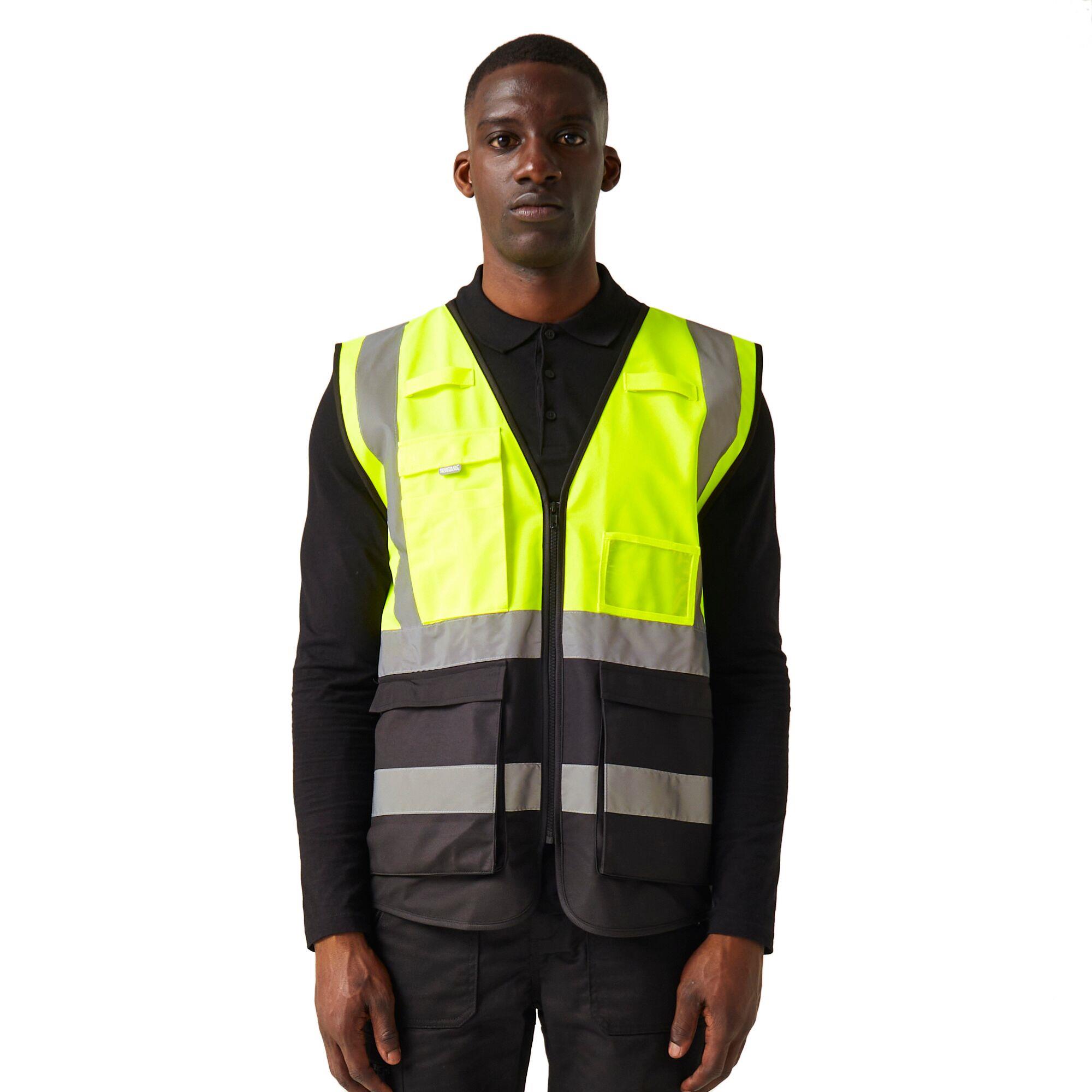 Regatta Pro Hi-Vis Executive Lightweight Workwear Vest - Image 2