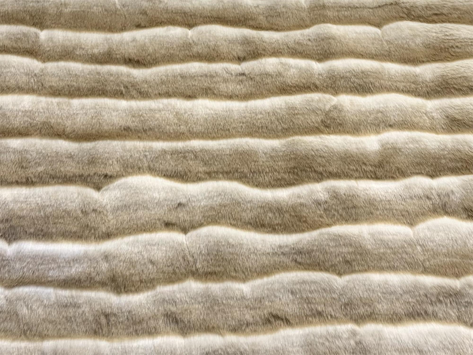 Super Luxury Faux Fur Fabric Material BRICK PELT WHITE AND BEIGE